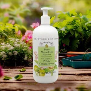 Crabtree & Evelyn Sweet Almond Oil Body Lotion 16.9oz /500ML New